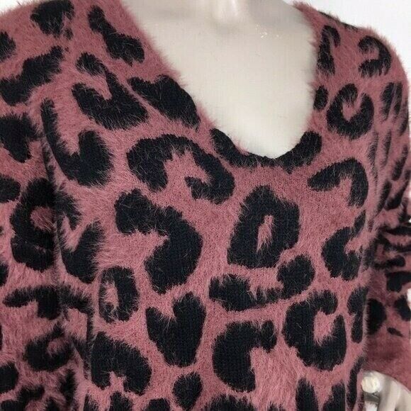 Mauve Cheetah Print Fuzzy Soft Eyelash Pullover Sweater Small Forever 21 NEW - Picture 6 of 7